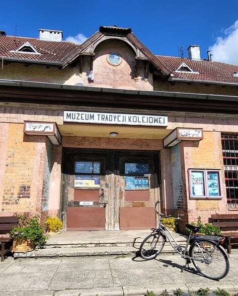 Mazurska Pętla Rowerowa 2023. Muzeum Tradycji Kolejowej w Węgorzewie na Mazurach