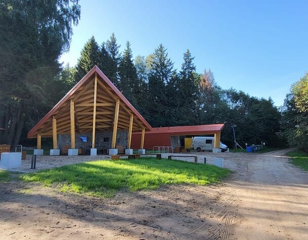 Miejsce Obsługi Rowerzystów Trygort na Mazurach – MOR na trasie Mazurskiej Pętli Rowerowej w trakcie budowy