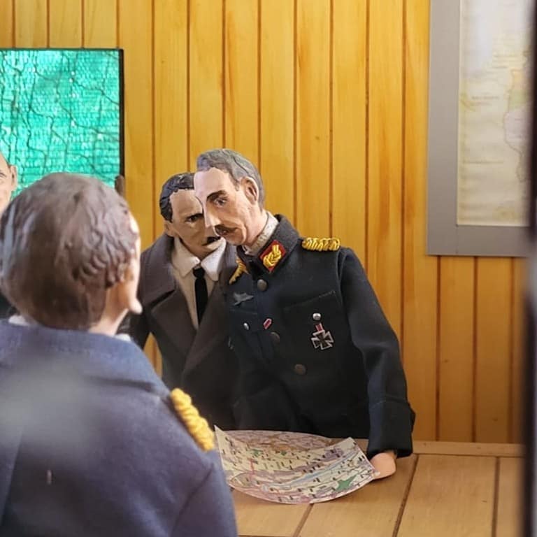 Makieta narady wojskowej w Mazurolandii.